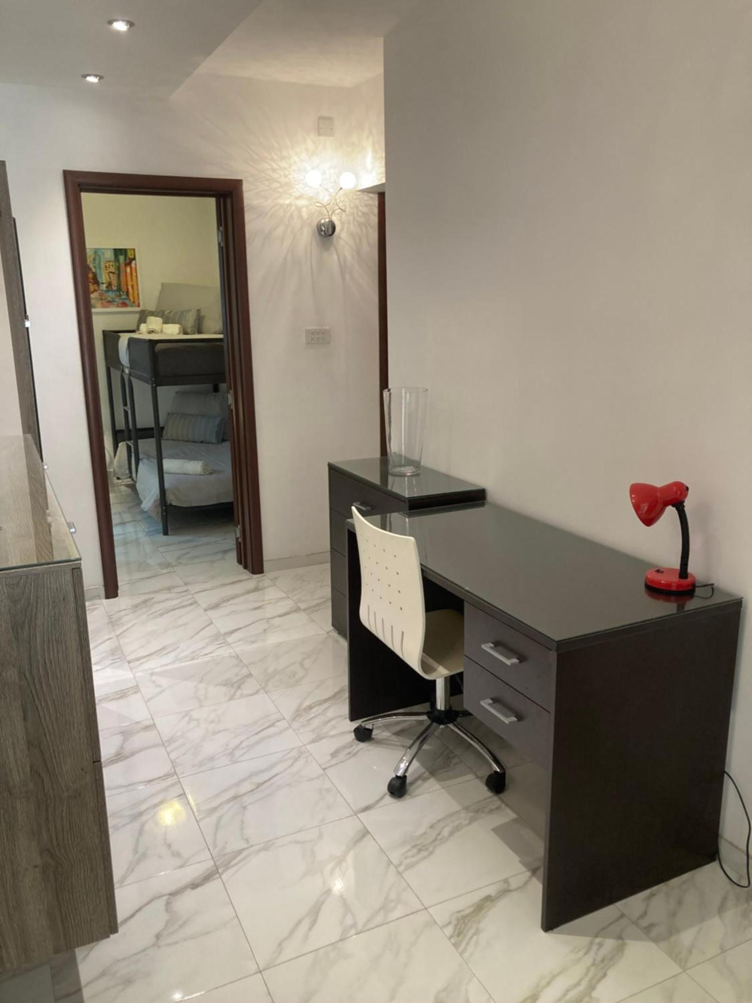 Side Seaview 3bedrooms Steps From Promenade And Ferry Apartment Sliema